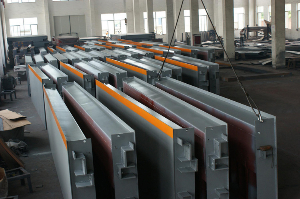 我們的地磅生產(chǎn)車間，嚴(yán)把質(zhì)量關(guān)，保證質(zhì)量